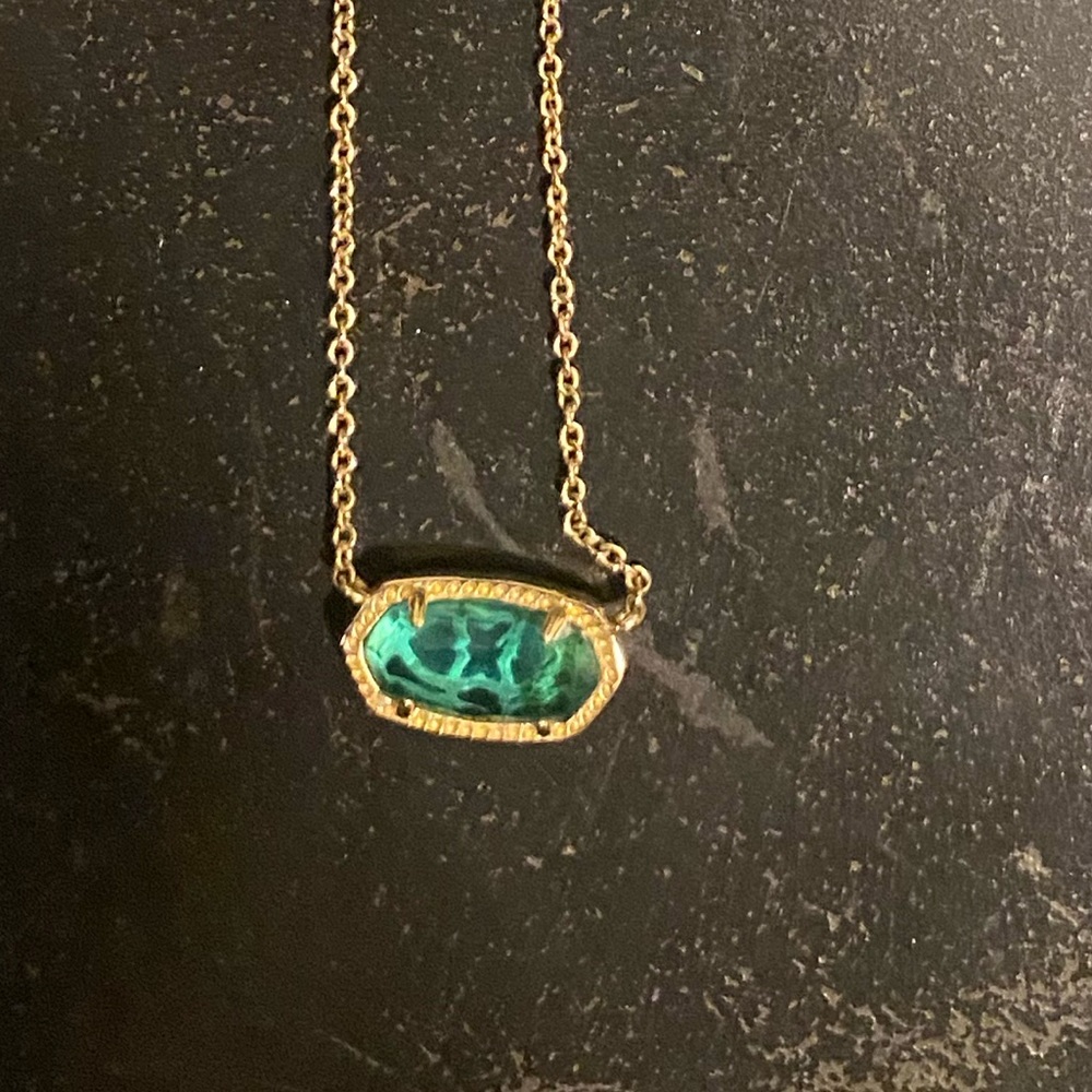 Emerald green Kendra Scott